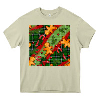 Mossy christmas gingerbread man and candy cane seamless pattern Heavy Core Tee - BundleAndBundleShop