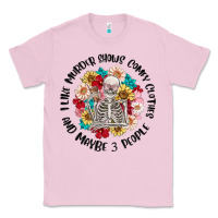 Bubblegum Pink i like murder shows comfy clothes and like 3 peopl Classic Tee - MaliasSmallBusiness