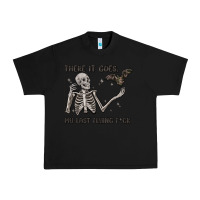 Black there it goes my last flying fck Urban Heavy Tee - MaliasSmallBusiness