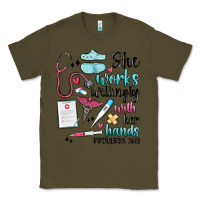 Army Green she works willingly with her hands Classic Tee - MaliasSmallBusiness