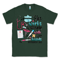Sports Green she works willingly with her hands Classic Tee - MaliasSmallBusiness