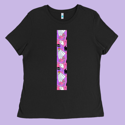Halloween Key Fob Ladies Tee Designed By Bundleandbundleshop