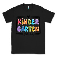 Black kinder garten vibes Classic Tee - MaliasSmallBusiness