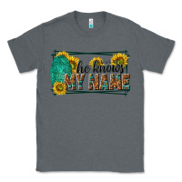 Charcoal Heather he knows my name isaiah 43 1 Classic Tee - NancyCooperArtShop