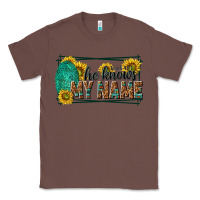 Chestnut he knows my name isaiah 43 1 Classic Tee - NancyCooperArtShop