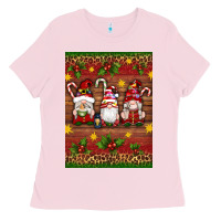 Bubblegum Pink christmas gnomes Ladies Tee - Artiststas