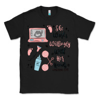 Black she works willingly with her hands Classic Tee - MaliasSmallBusiness