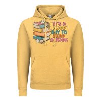 Vintage Mustard it's a good day to read a book Vintage Hoodie - MaliasSmallBusiness