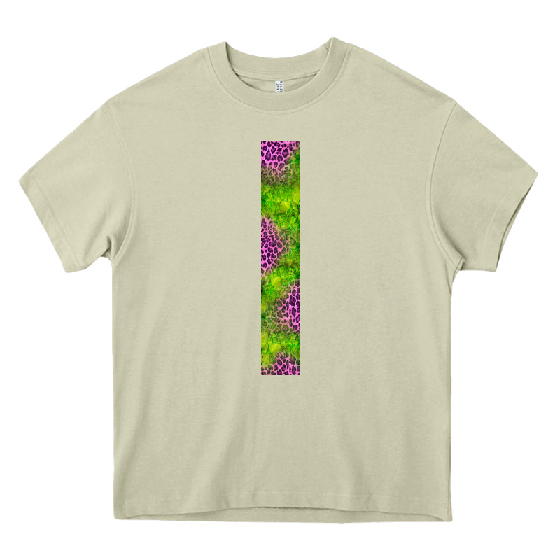 Halloween Key Fob Heavy Core Tee by BundleAndBundleShop | Teevron