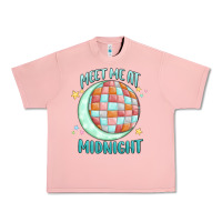 Salmon meet me at midnight Urban Heavy Tee - MaliasSmallBusiness