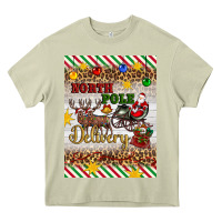 Mossy christmas north pole delivery Heavy Core Tee - Artiststas