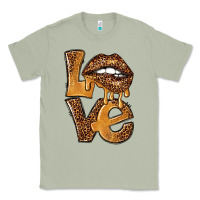Matcha love leopard with lips Classic Tee - NancyCooperArtShop