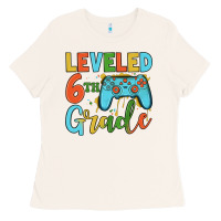 Bone leveled 6th grade Ladies Tee - JahusDesignShop