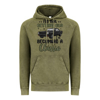 Vintage Olive i m not getting old i m becoming a classic Vintage Hoodie - MaliasSmallBusiness