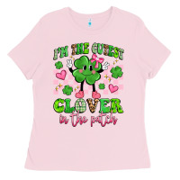 Bubblegum Pink i'm the cutest clover in the patch Ladies Tee - Artiststas