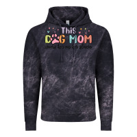 Cloud Black this dog mom wears her heart on her sleeve Vintage Hoodie - MaliasSmallBusiness