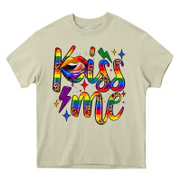 Kiss Me Heavy Core Tee | Teevron