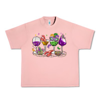 Salmon mardi gras wine glasses Urban Heavy Tee - MaliasSmallBusiness