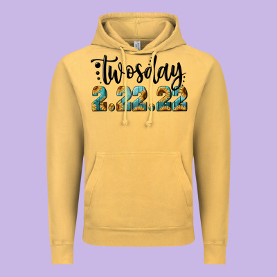 2 22 22 Twosday Vintage Hoodie Designed By Ranaportraitstore