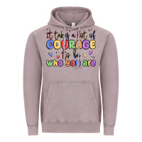 Vintage Zinc it takes a lot of courage to be who you are Vintage Hoodie - MaliasSmallBusiness