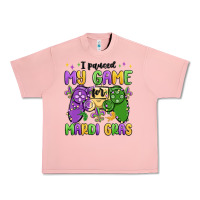 Salmon i paused my game for mardi gras Urban Heavy Tee - MaliasSmallBusiness