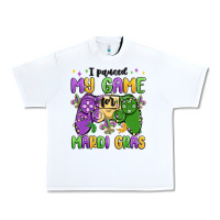 White i paused my game for mardi gras Urban Heavy Tee - MaliasSmallBusiness