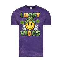 Cloud Purple lucky vibes Vintage Tee - MaliasSmallBusiness