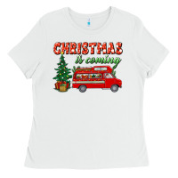 White christmas is coming Ladies Tee - BundleAndBundleShop