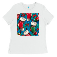 White christmas socks seamless pattern Ladies Tee - BundleAndBundleShop