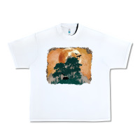 White wilderness leopard Urban Heavy Tee - MaliasSmallBusiness