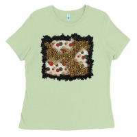 Matcha christmas mistletoe background Ladies Tee - BundleAndBundleShop