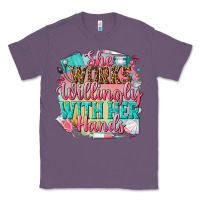 Lavender she works willingly with her hands Classic Tee - NancyCooperArtShop
