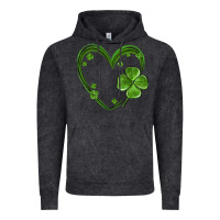 Vintage Black st patricks day shamrock heart Vintage Hoodie - MaliasSmallBusiness