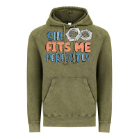 Vintage Olive she fits me perfectly Vintage Hoodie - MaliasSmallBusiness