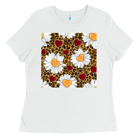 White valentines day daisy and leopard seamless pattern Ladies Tee - BundleAndBundleShop