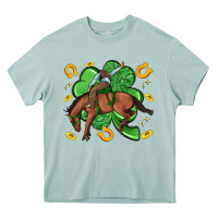 Arona cowboy with shamrock Heavy Core Tee - Artiststas