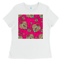 White valentines day lock and key seamless pattern Ladies Tee - BundleAndBundleShop