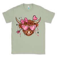 Matcha valentines day long haired cow Classic Tee - MaliasSmallBusiness