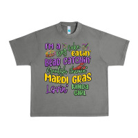 I'm A King Cake Eatin' Mardi Gras Lovin' Kinda Gir Urban Heavy Tee | Teevron