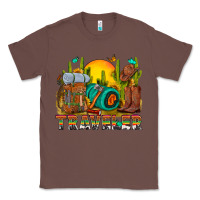 Chestnut western traveler cowboy Classic Tee - NancyCooperArtShop