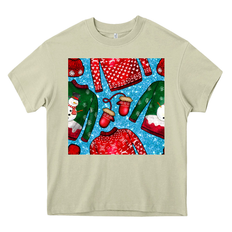 Christmas Clothes Seamless Pattern Heavy Core Tee by BundleAndBundleShop | Teevron