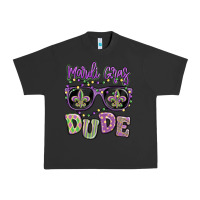 Pigment Black mardi gras dude Urban Heavy Tee - MaliasSmallBusiness