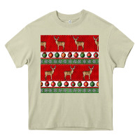 Mossy christmas deer and ornaments seamless pattern Heavy Core Tee - BundleAndBundleShop