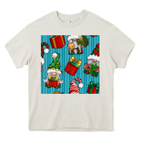 Cream christmas gnomes and gift box seamless pattern Heavy Core Tee - BundleAndBundleShop