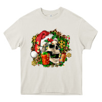 Cream christmas skull and gift Heavy Core Tee - AdoDesignShop