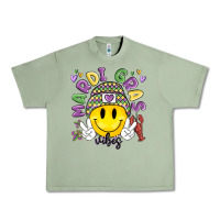 Oil Green mardi gras vibes Urban Heavy Tee - MaliasSmallBusiness