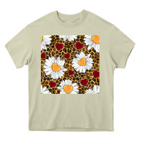 Mossy valentines day daisy and leopard seamless pattern Heavy Core Tee - BundleAndBundleShop