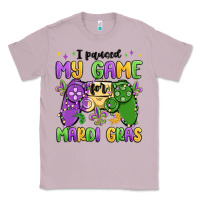 Lilac i paused my game for mardi gras Classic Tee - MaliasSmallBusiness