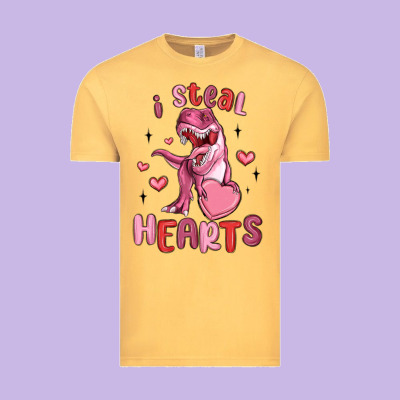I Steal Hearts Vintage Tee Designed By Maliassmallbusiness