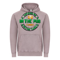 Vintage Zinc everybody in the pub getting tipsy Vintage Hoodie - MaliasSmallBusiness